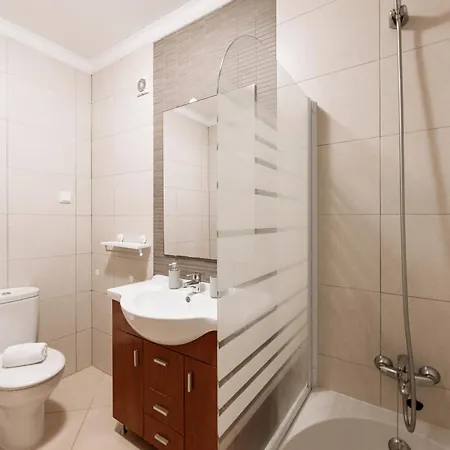 Sea Breeze Apartment