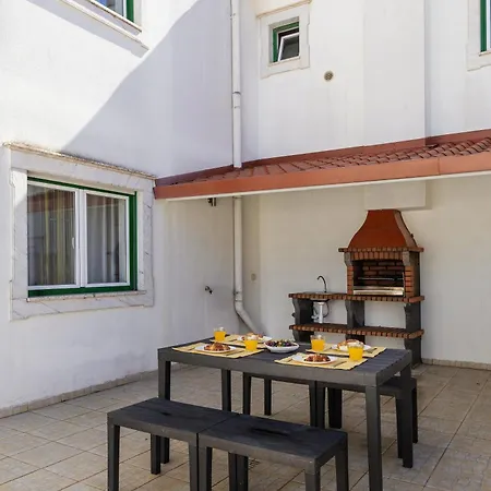 Apartment Sea Breeze *